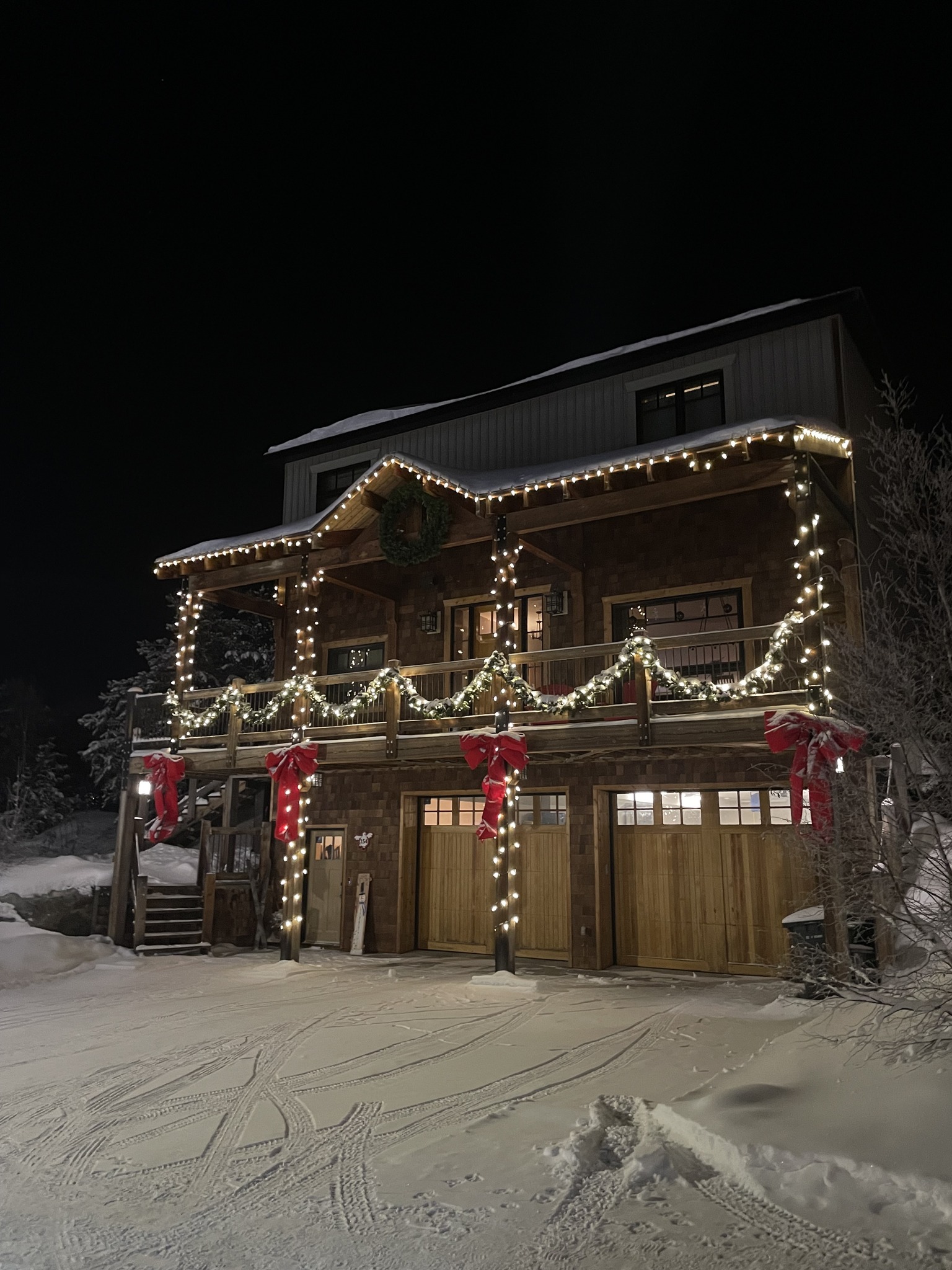 Home that won 4th place in the 2024 Holiday Lights Competition