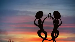 This sculpture, created in 2009 by Yellowknife artist Francois Thibault depicts three drum dancers. It is located at the edge of Frame Lake in front of Yellowknife's City Hall.