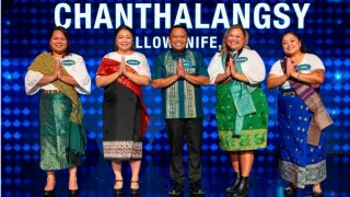 Chanthalangsy Family at Family Feud