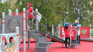 kids in the playground at Somba K'e park