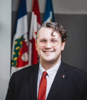 Portrait Photo of Councillor Garett Cochrane